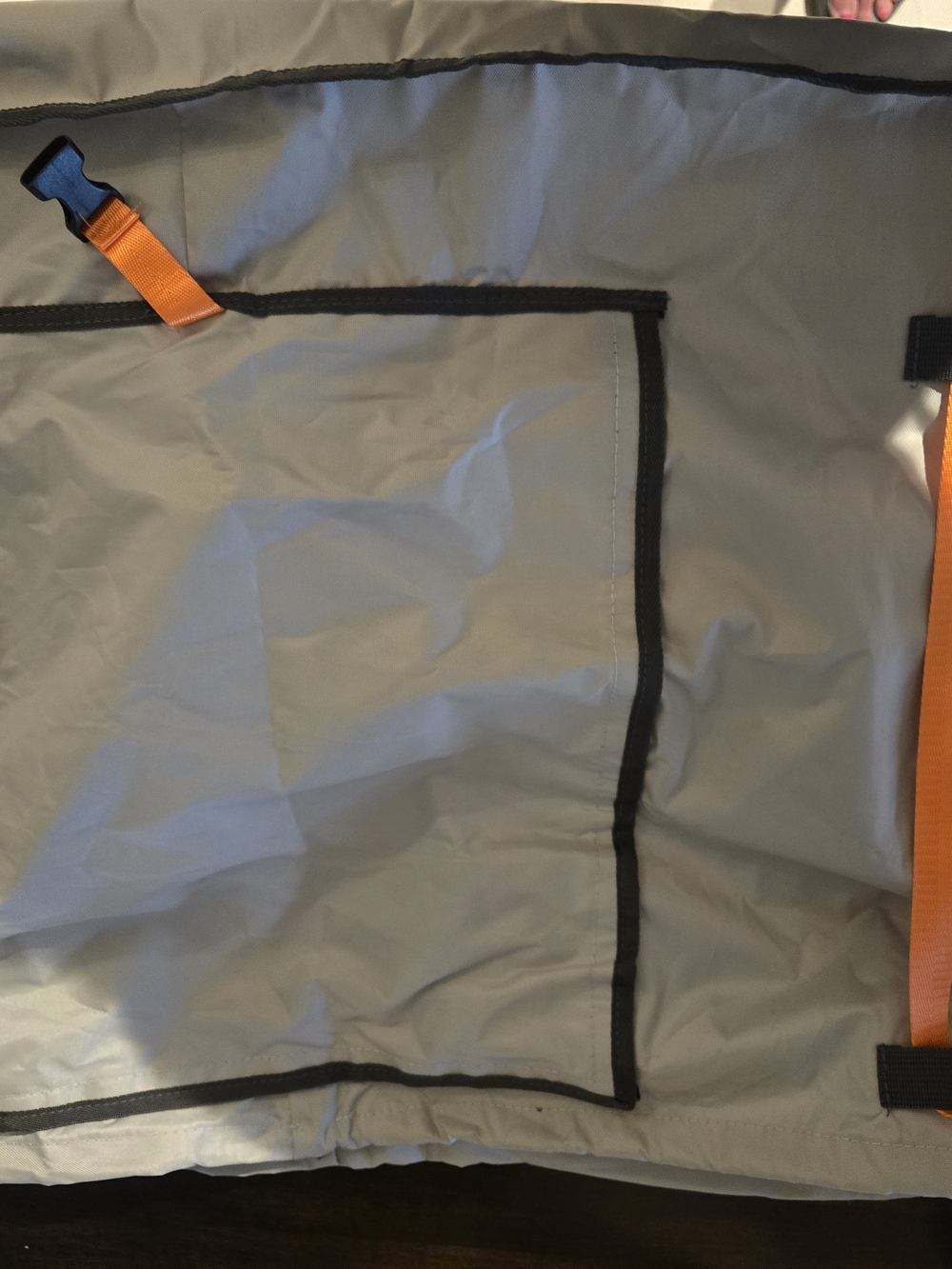 Green Outdoor Gear Cover with Orange Straps